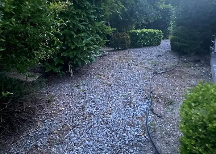 Seaview - Amazing Sea & Mountain View